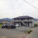 賃貸アパート アルティマA（和気町衣笠）